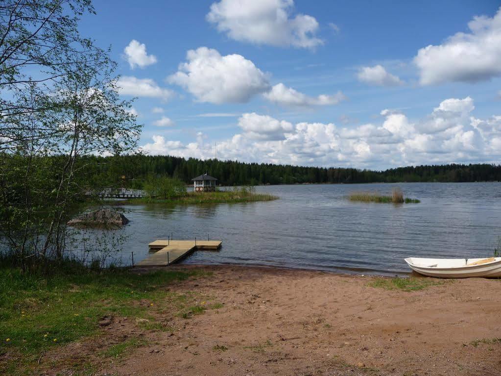 Hotel Hanhi Lapinjärvi Exterior foto